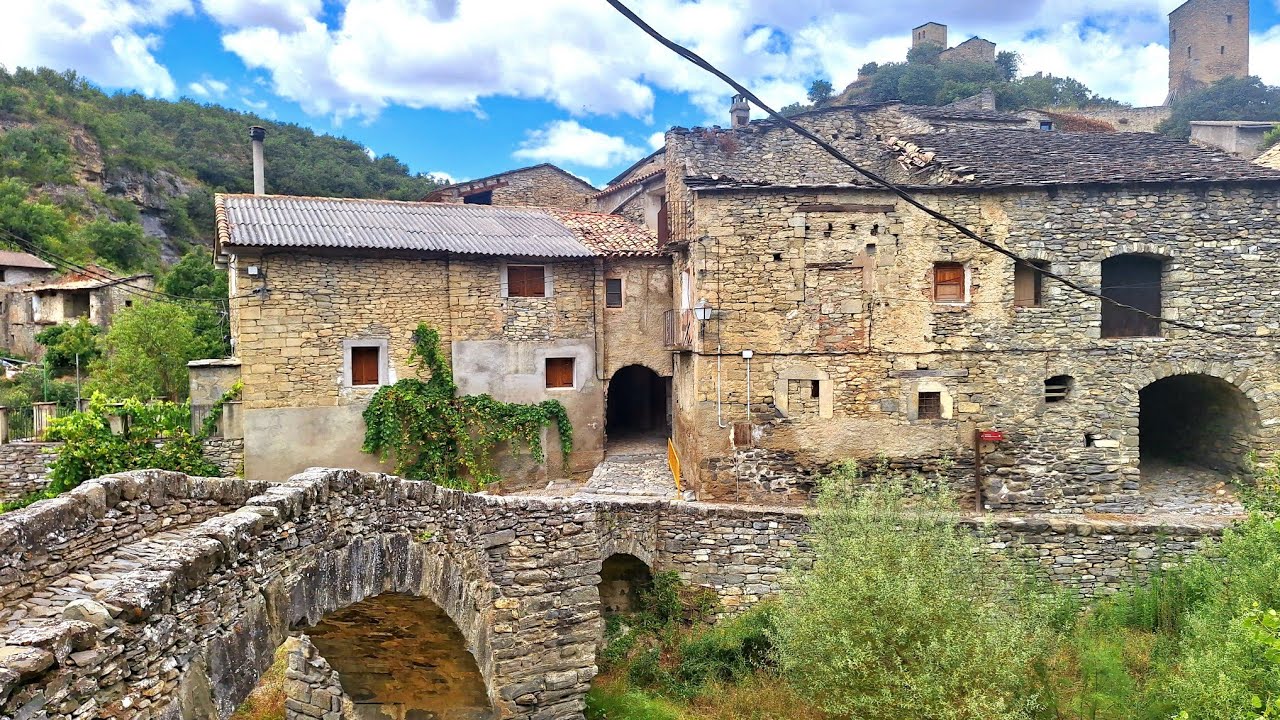 Monta&ntilde;ana, el medieval y casi deshabitado pueblo parado en el tiempo (Huesca)