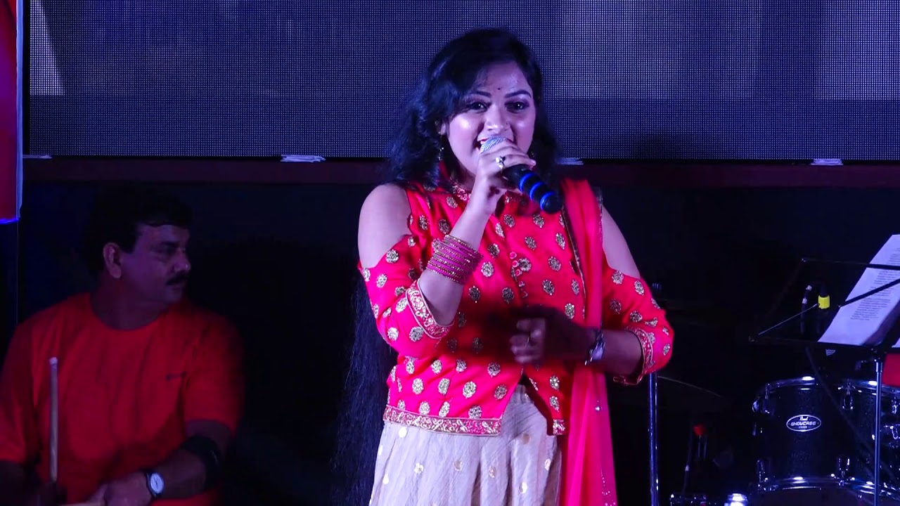 Kehna Hi Kya live performance by Jyotirmoyee Nayak