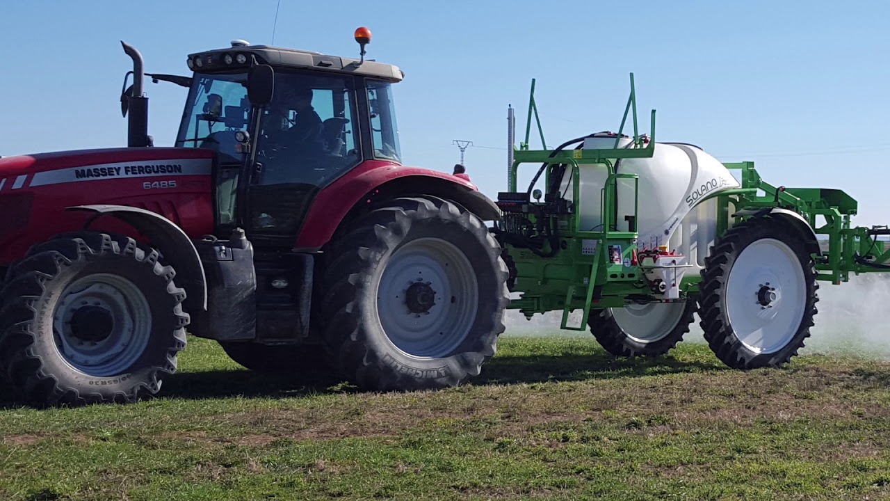 Entrega de maquinaria en Candasnos - Pulverizador arrastrado Solano 3200 lts