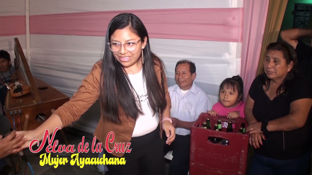 MUJER AYACUCHANA - NELVA DE LA CRUZ 3