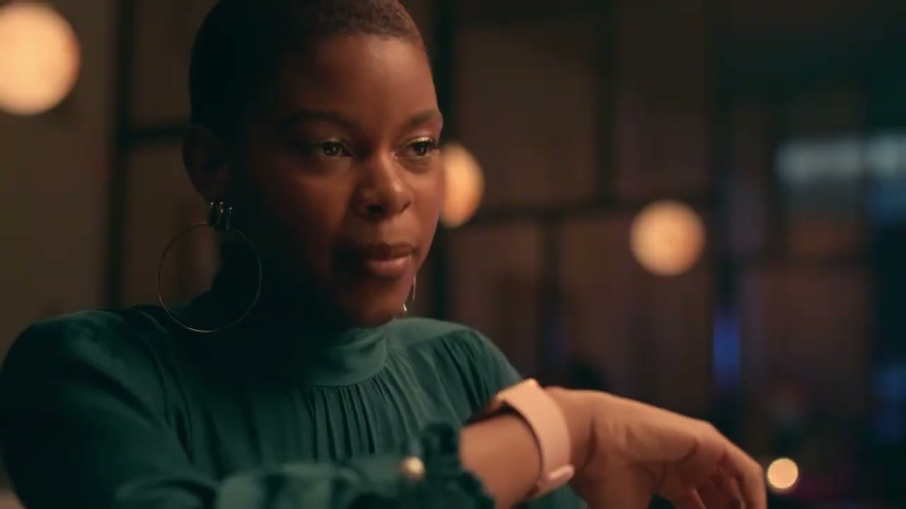 Fitbit Versa 2 Smartwatch santé et fitness avec fréquence cardiaque,