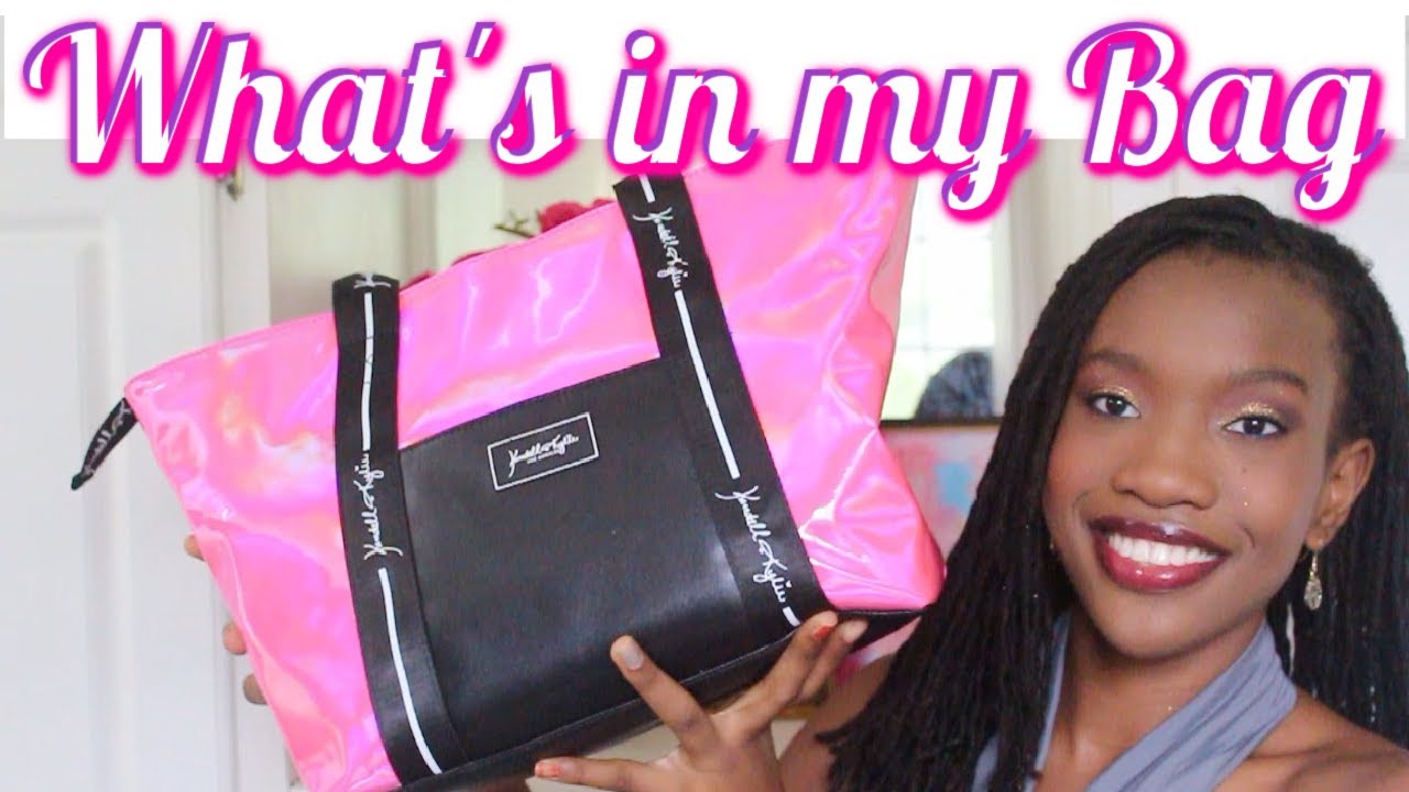 What's In My Bag Challenge