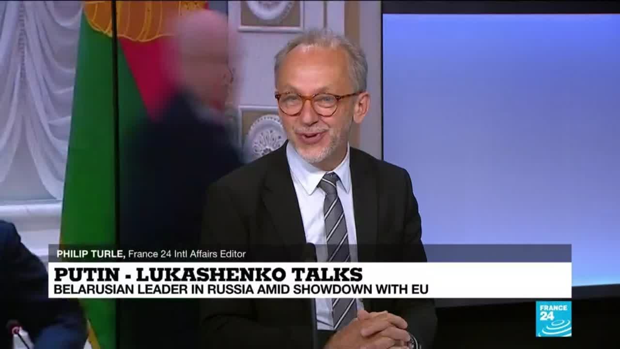 Russia blocks European flights in row over arrest of Belarusian journalist