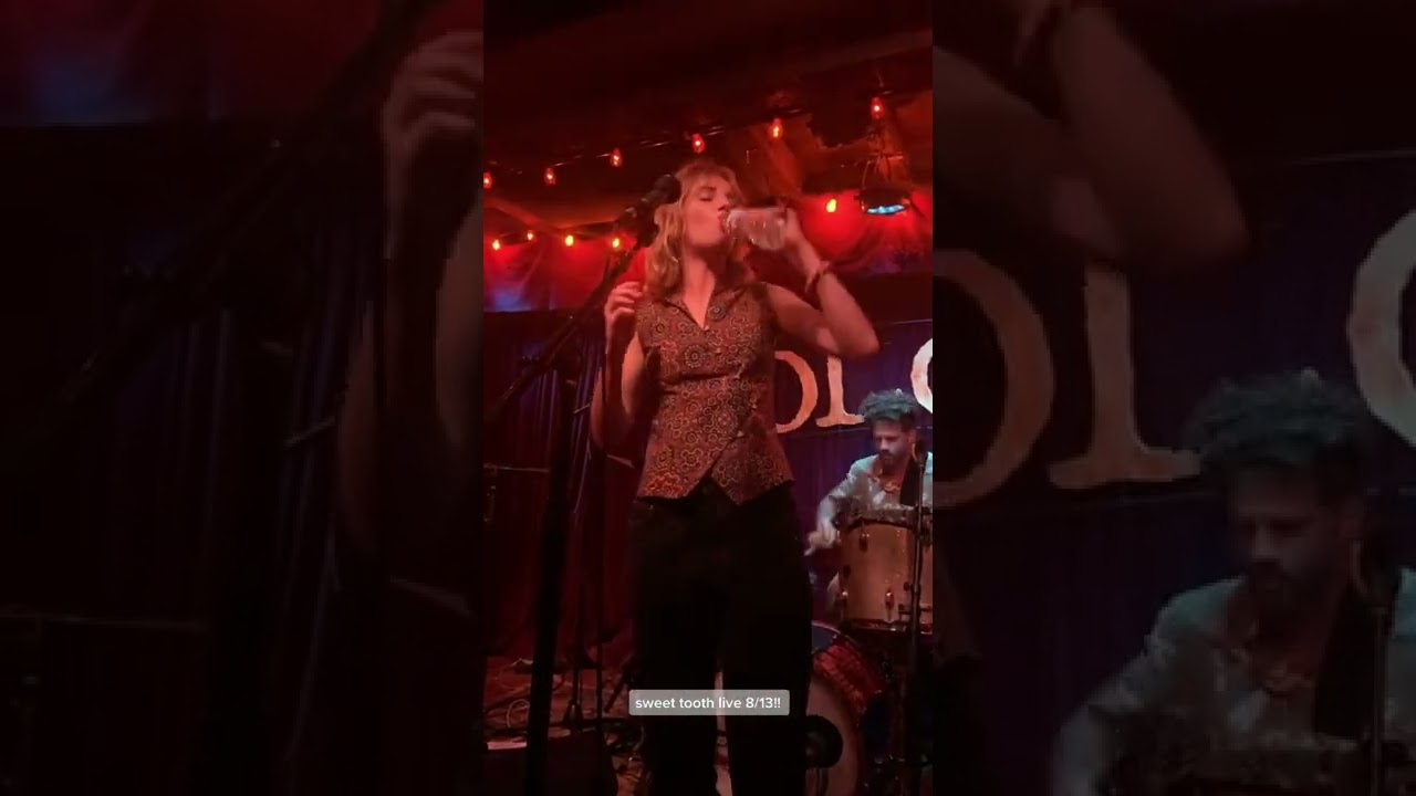 Maya hawke performing “sweet tooth”