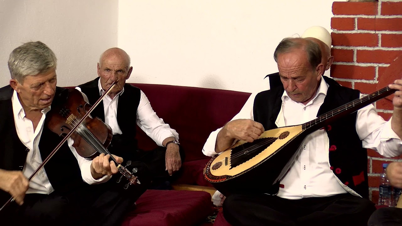 Enver e Baki Batllava & grupi  - Mori nanë e zeza nanë