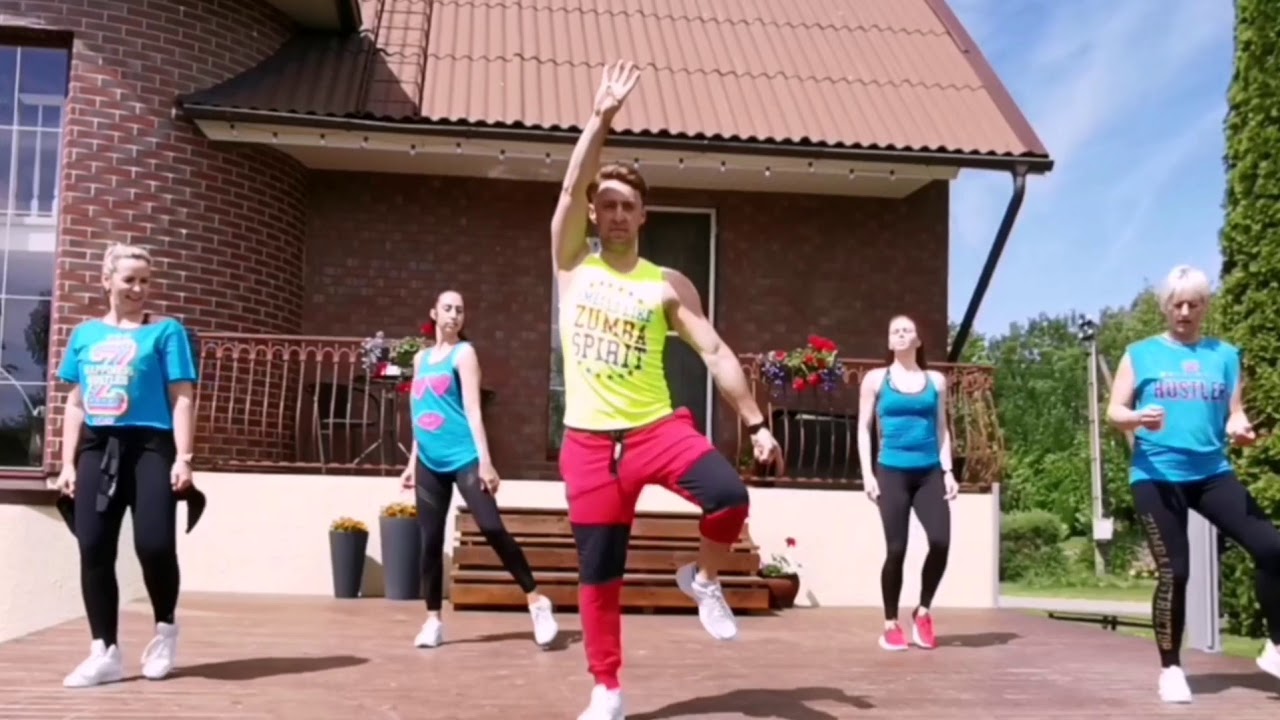 ZUMBA - INDILA - DERNIERE DANSE - TANGO