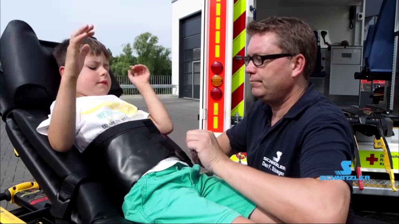Integriertes Baby- und Kinder-Rückhaltesystem für Stryker -Tragen