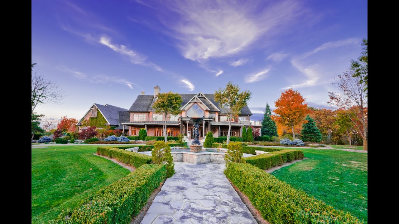 125 Ridge Road East, Grimsby, Ontario