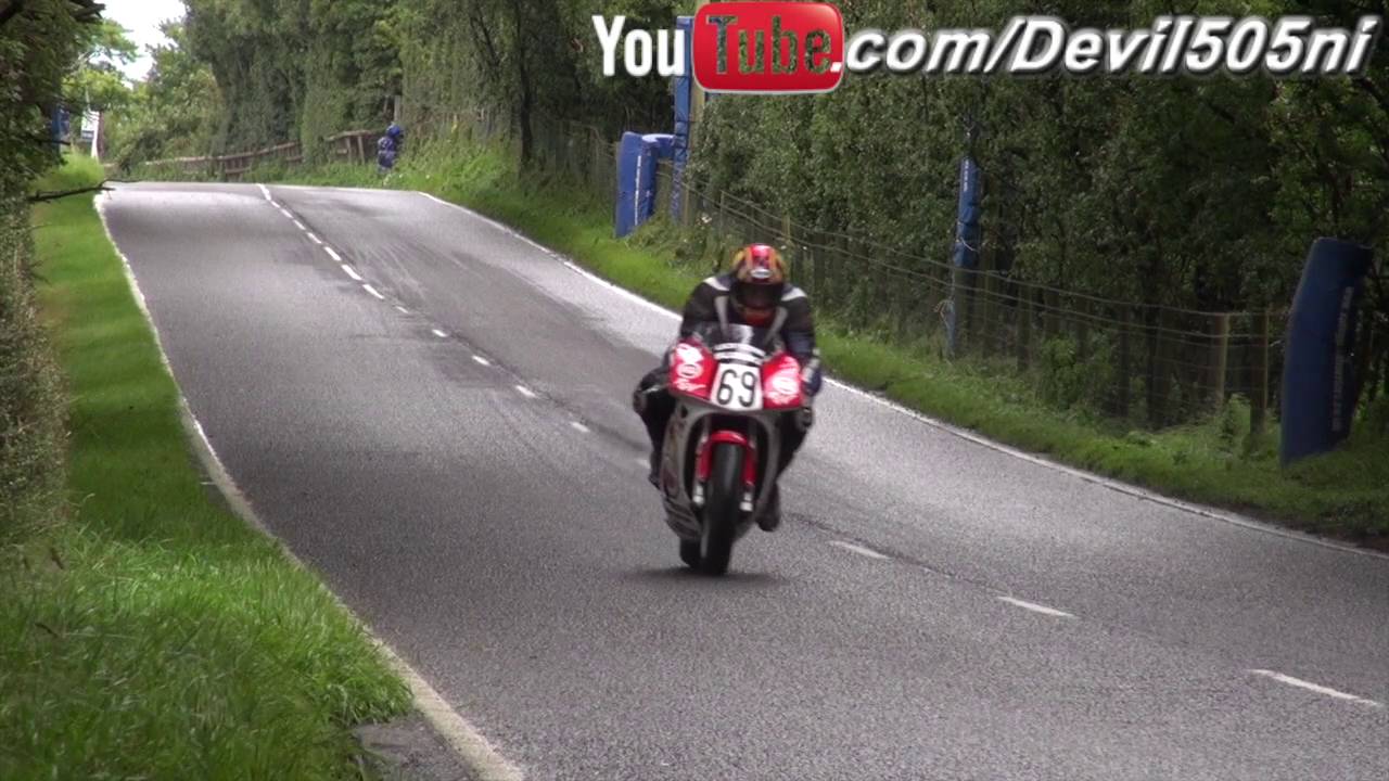 125-250-400 Race Dundrod 16