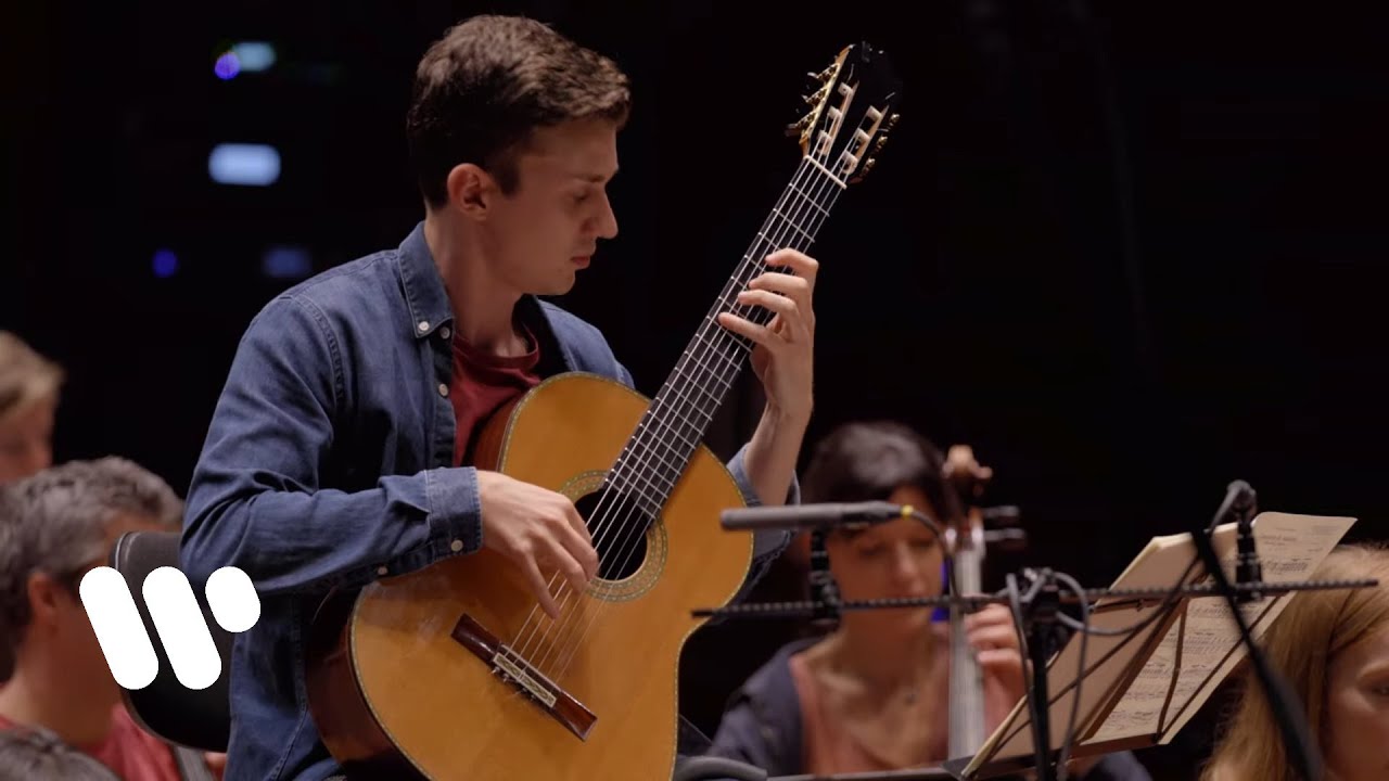 Thibaut Garcia plays Rodrigo: Concierto de Aranjuez: I. Allegro con spirito