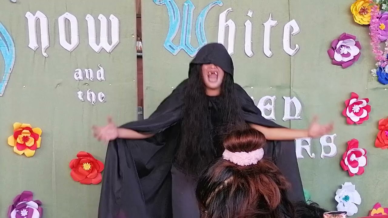 snow white and the seven dwarfs (theater)