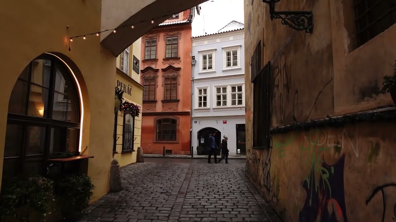 Výprava do kouzelné zahrady a uzavřených dvorků