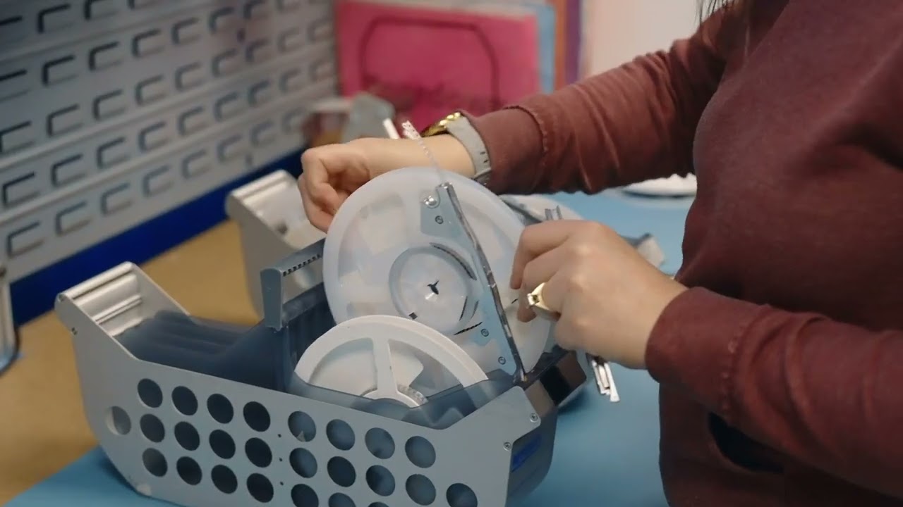 Storing and Retrieving SMT Parts