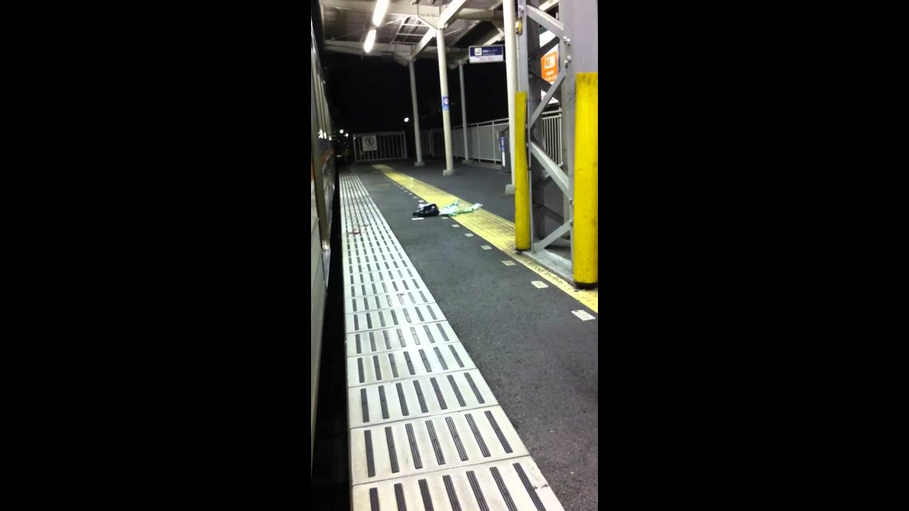 2010_10_29 南茨木駅人身事故直後1