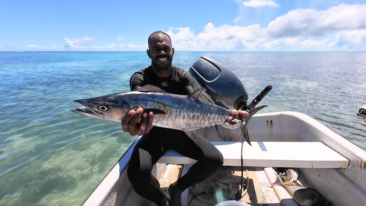 Spearfishing For Spanish Mackerel To Sell In Yasawa💰🇫🇯