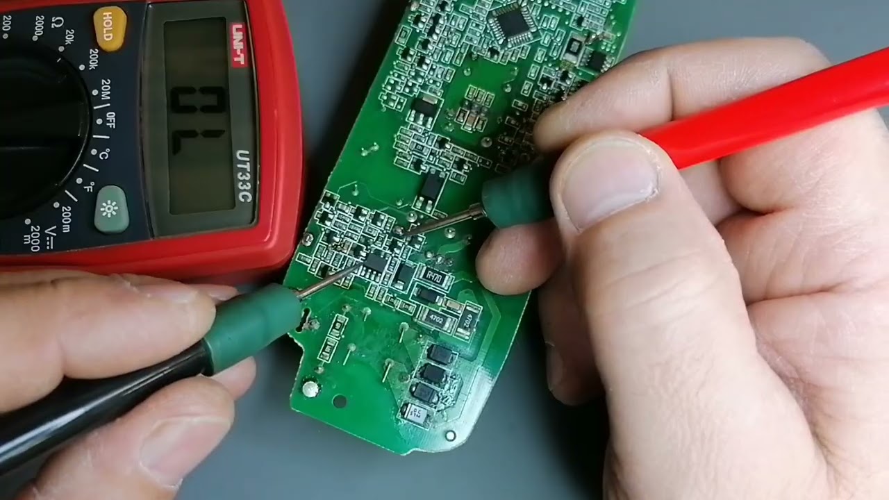 12V įkroviklis CTEK 1075 