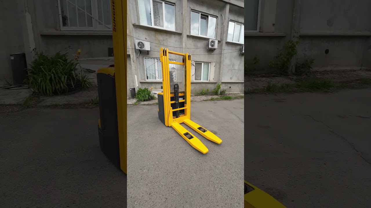 Штабелер Jungheinrich EJC 216 2006 року.