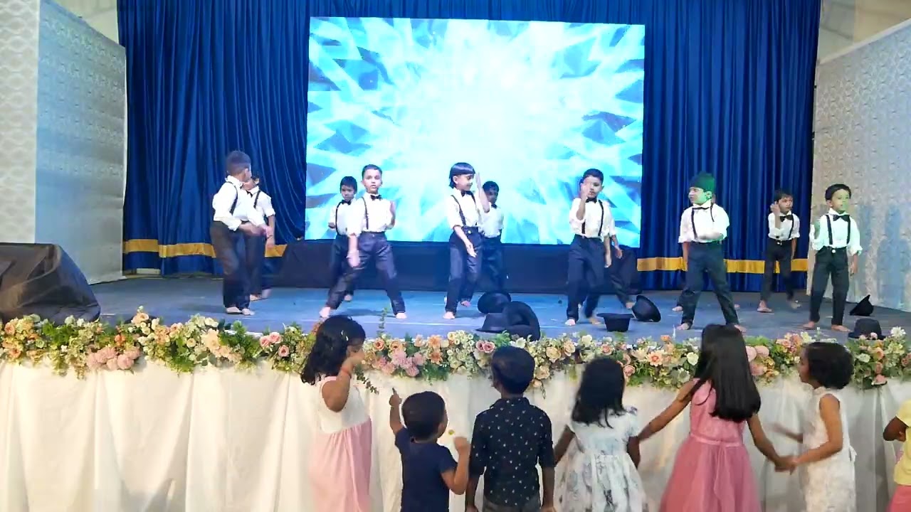 പൊളിച്ചു അടുക്കി. St. Mathews kindergarten Elikulam. കുട്ടികൾ 🥰🥰🥰💞👏
