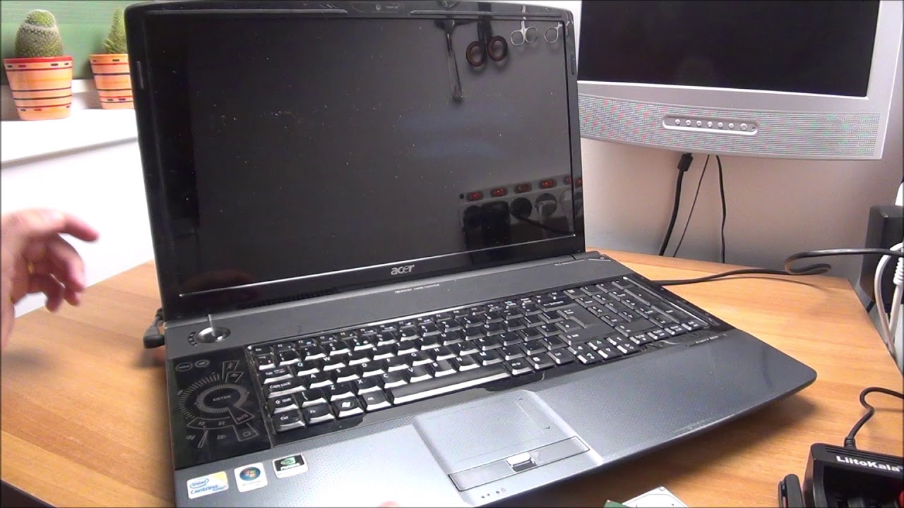The one that almost broke me - Troubleshooting an ACER Aspire 8930 18,4