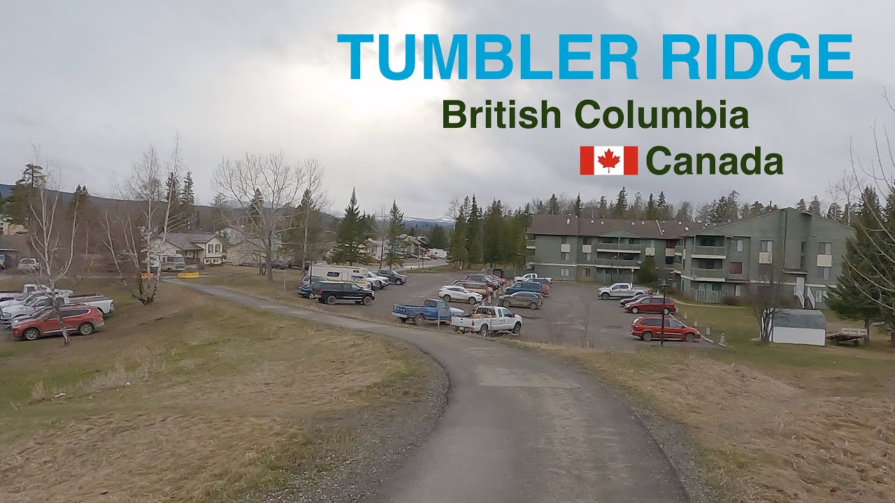 TUMBLER RIDGE BC Canada - Walking around Town - Downtown & Homes/Houses/Property