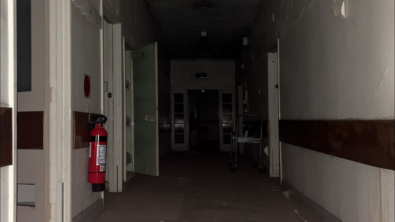 Exploring Abandoned Hospital (Melbourne, Australia)