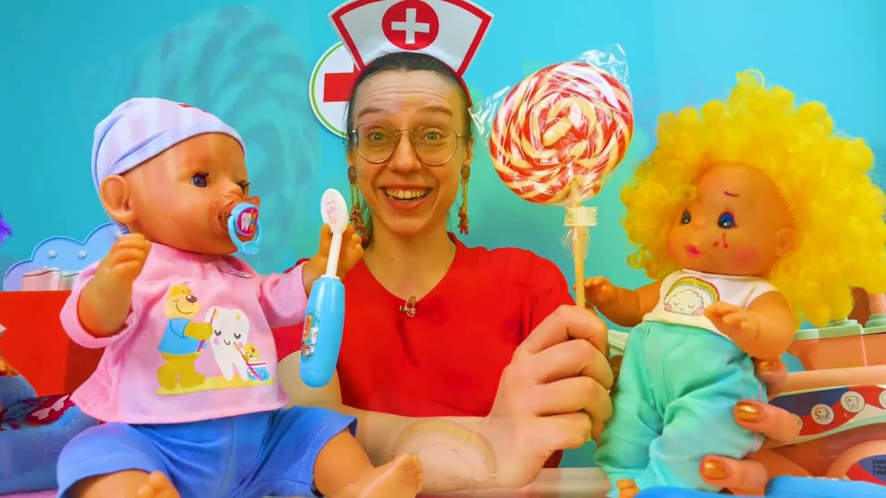 Baby Born -nukke on sairas! Vauvanukke hammaslääkärissä | Lääkärileikkejä leluilla