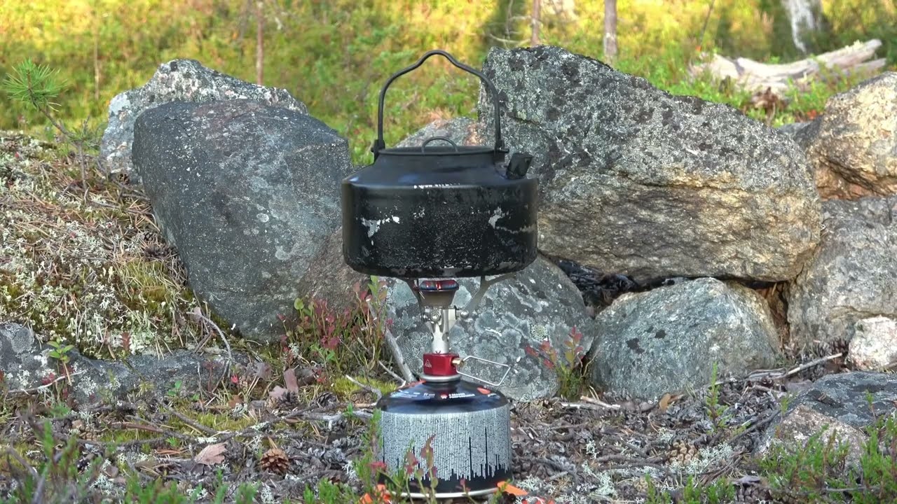 Retkeilyä ja kalastusta