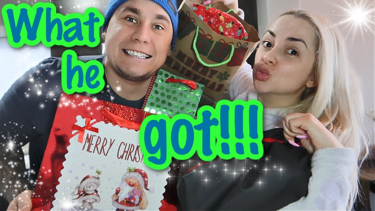 What my boyfriend got for CHRISTMAS!!! *Vlogmas day 27 & 28*