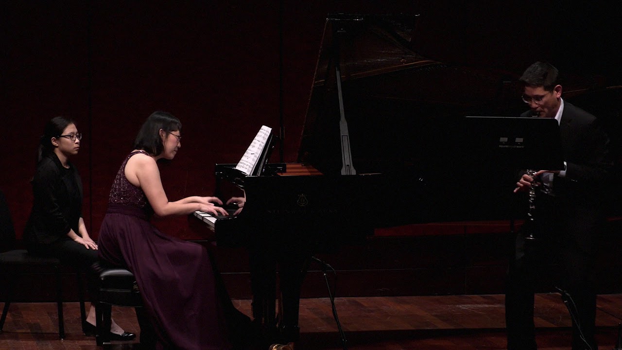 Three intermezzi, Op  13 for Clarinet and Piano, Allegretto scherzando