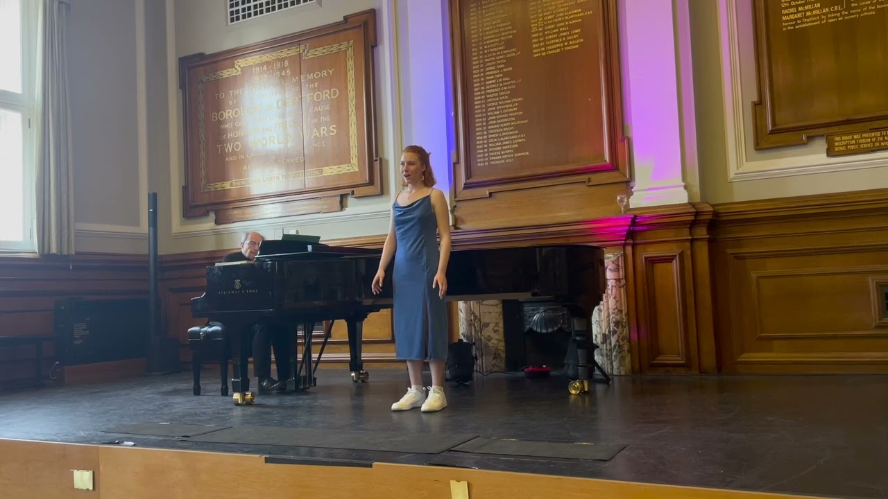 Holy Thursday by William Walton, performed by Holly Wray