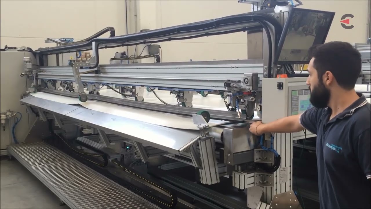 SM-450-SA | Automatic multiple roll welding machine with hot air technology