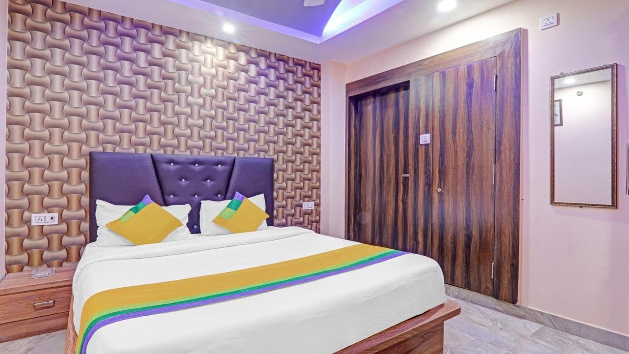 Itsy Hotels Royal Galaxy, Jahāngīrābād, India | Travel Deewane