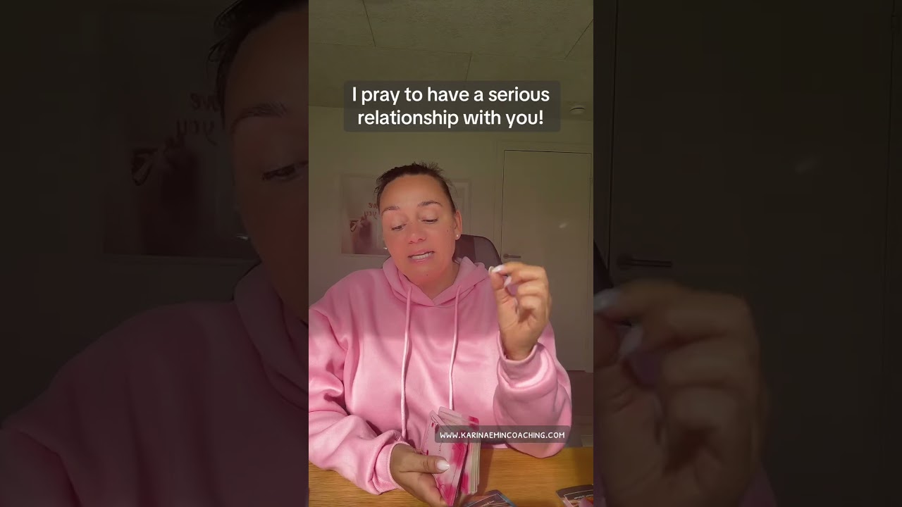 Я молюсь, чтобы у нас с тобой были серьезные отношения 🙏❤️