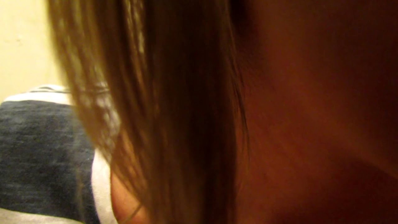 [BINAURAL ASMR] Ear-to-Ear Ice Cream, Crinkling, Whisper (eating, smacking)