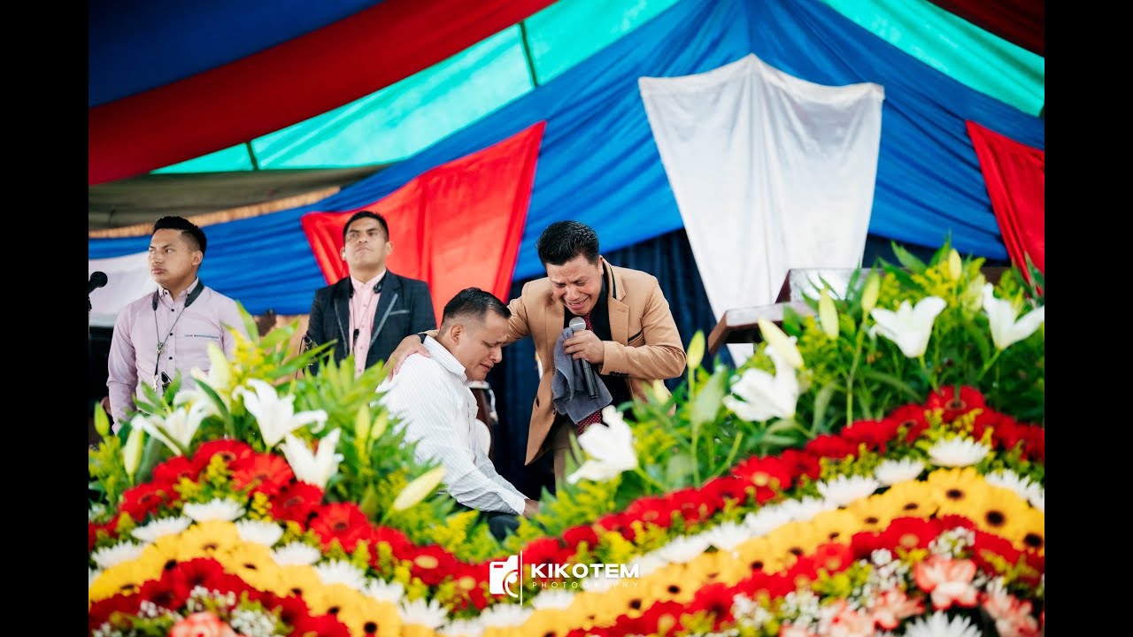 Gustavo Gamez y su ministerio de alabanza Presencia de Dios/ Maxanija 2025