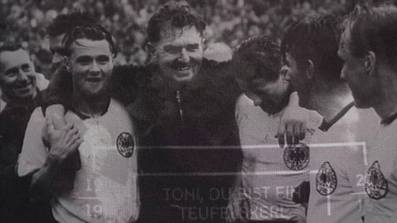 Fortuna Düsseldorf präsentiert Toni-Turek-Sondertrikot