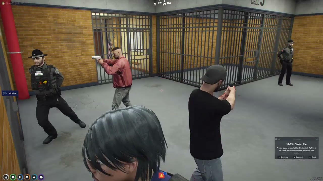 We all get taken hostage! MRPD basement (GTA 5 Fivem RP Hideout!)