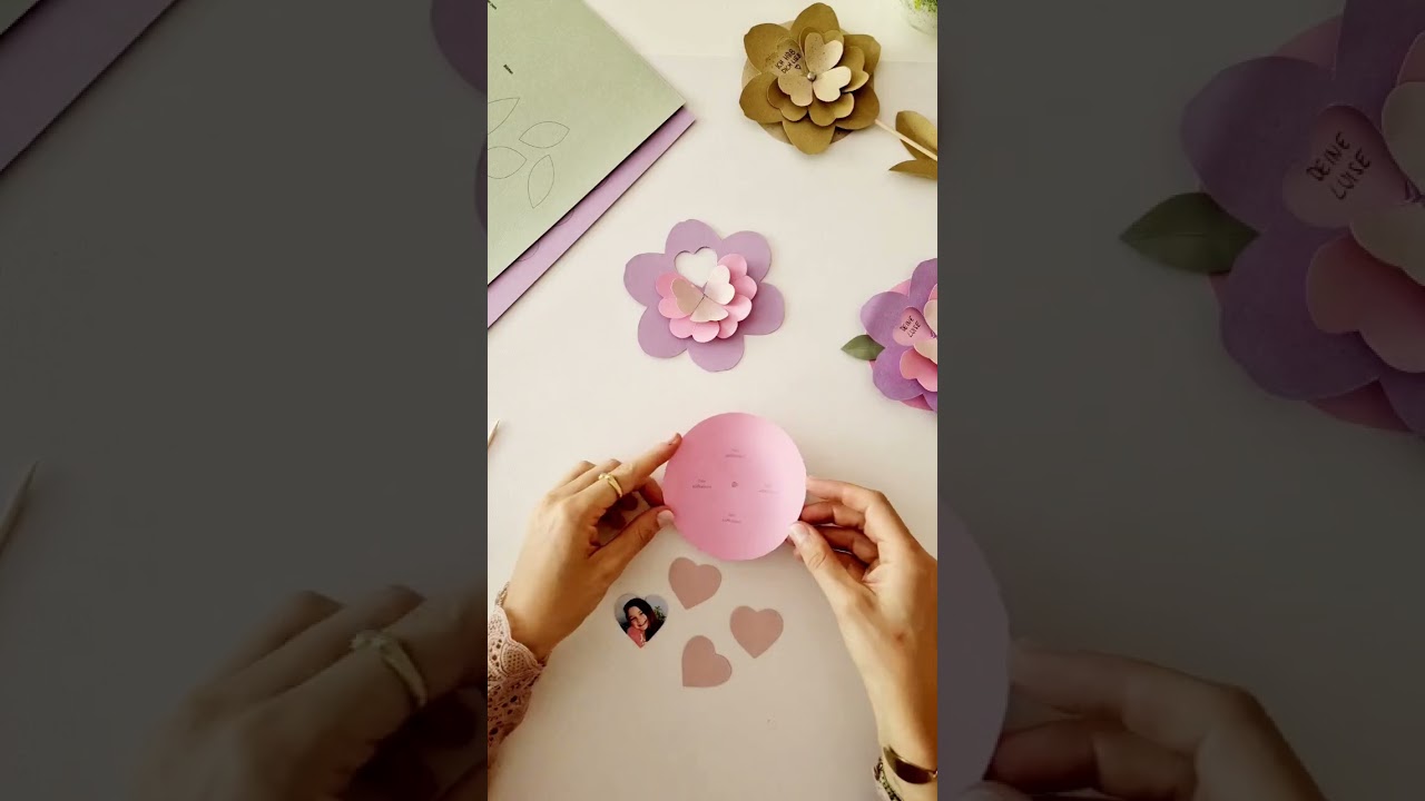 Blume mit Drehscheibe zum Muttertag