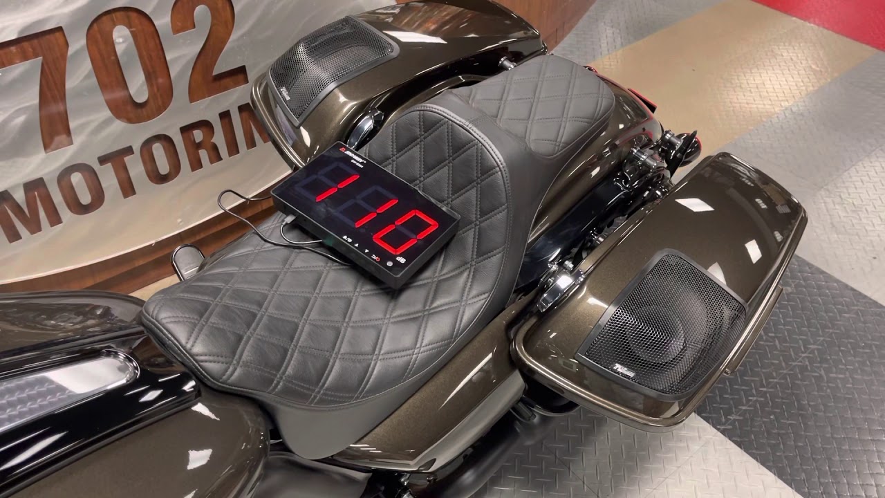 2020 HARLEY ROAD GLIDE / DIAMOND AUDIO MO75T HORNS MSPRO65 / MICRO4V2 VIDEO 2 of 3
