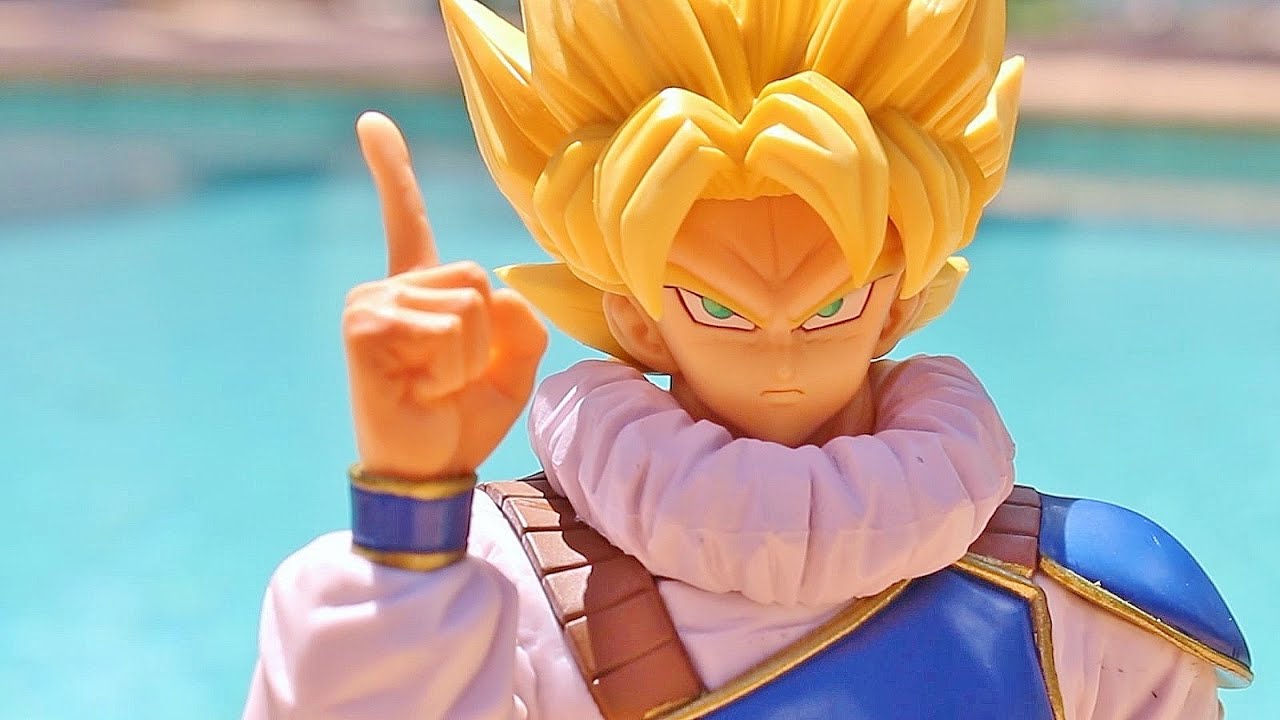 Dragon Ball Z Figure Review - Dragon Ball Legends Collab Yardrat Super Saiyan Goku