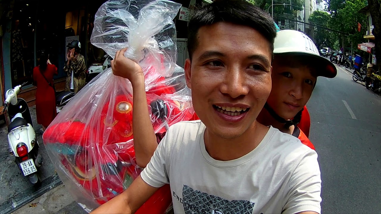 PTD_Hành trình đi mua đầu sư tử về múa rằm trung thu