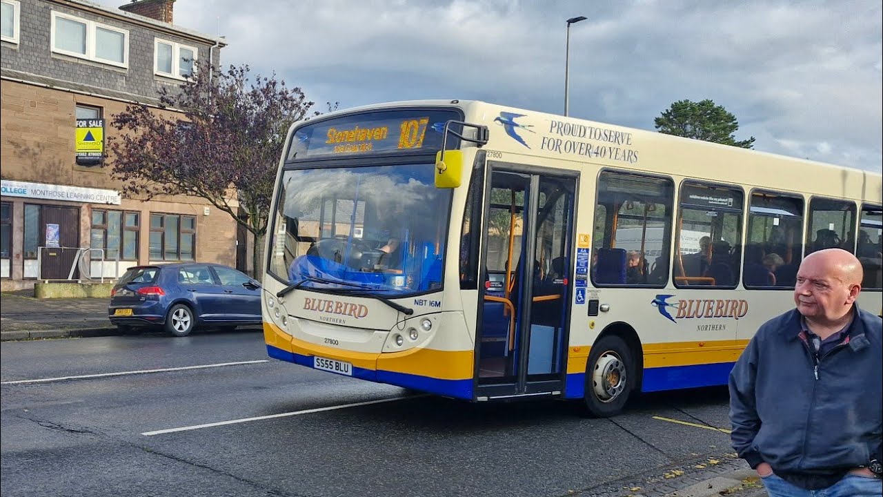 *Horrible Day* Stagecoach Bluebird, 27800, SS55 BLU, on the 107 from Stonehaven to Montrose.