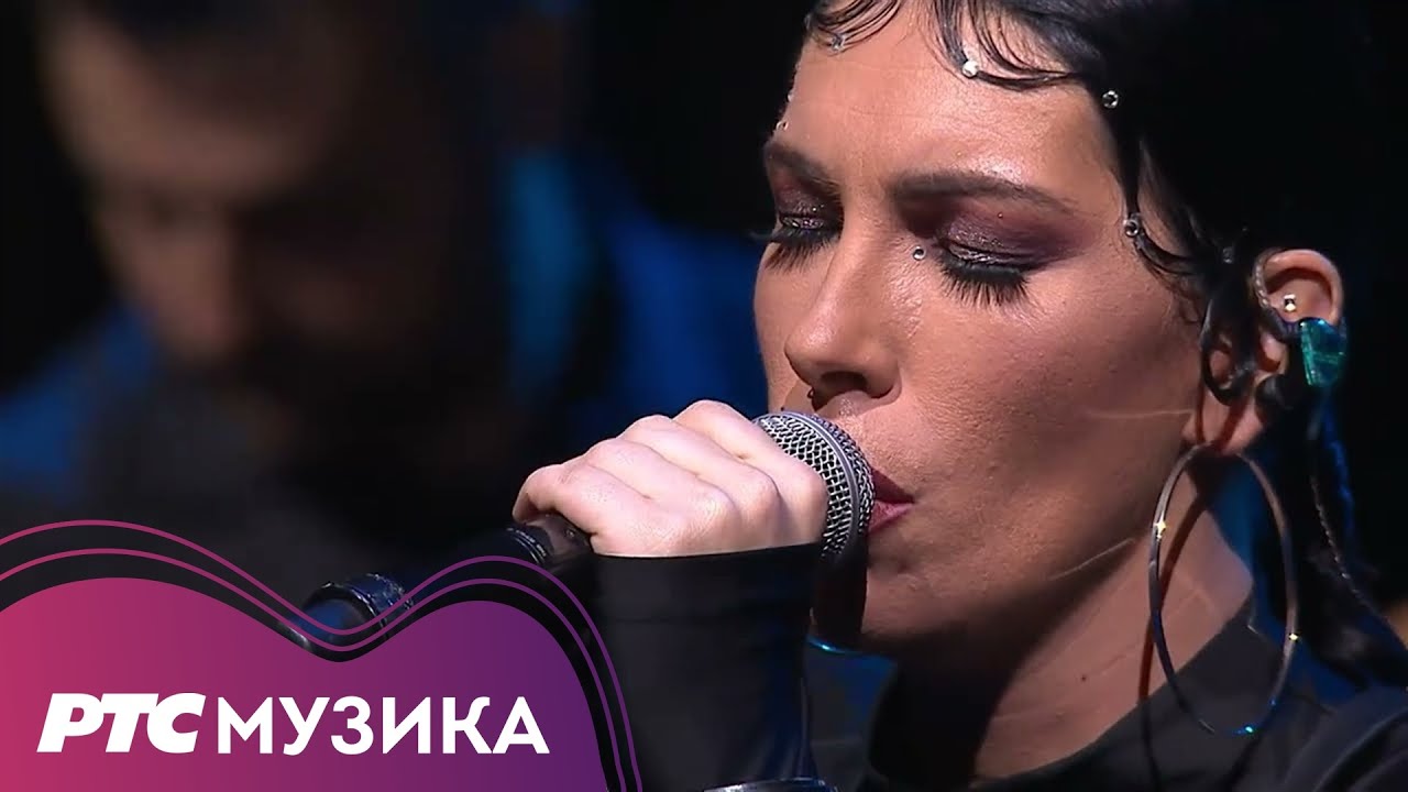 Neverne Bebe - Dan tvoj | Kombank dvorana 08. mart 2022. (Live)