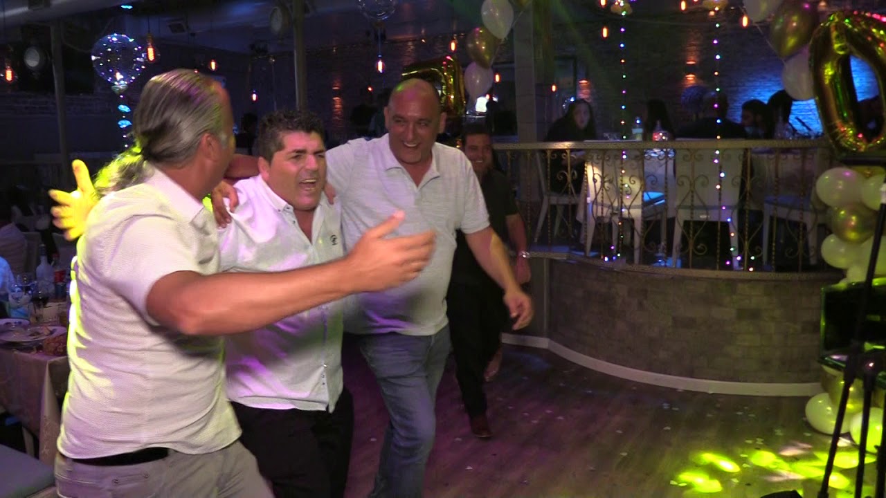 סולו כינור ודרבוקה - אינתא עומרי - מיטל גרין צילום אומנותי