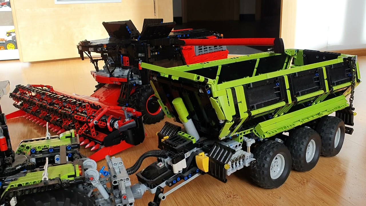 Lego Technik Mähdrescher Case und Claas Xerion Traktor mit Tridemkipper