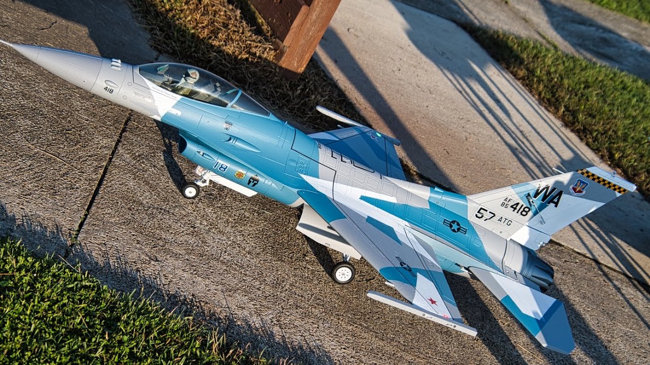 Flying At Fritz Field 20 September 2024 More Freewing F-16 90mm with AS3X+