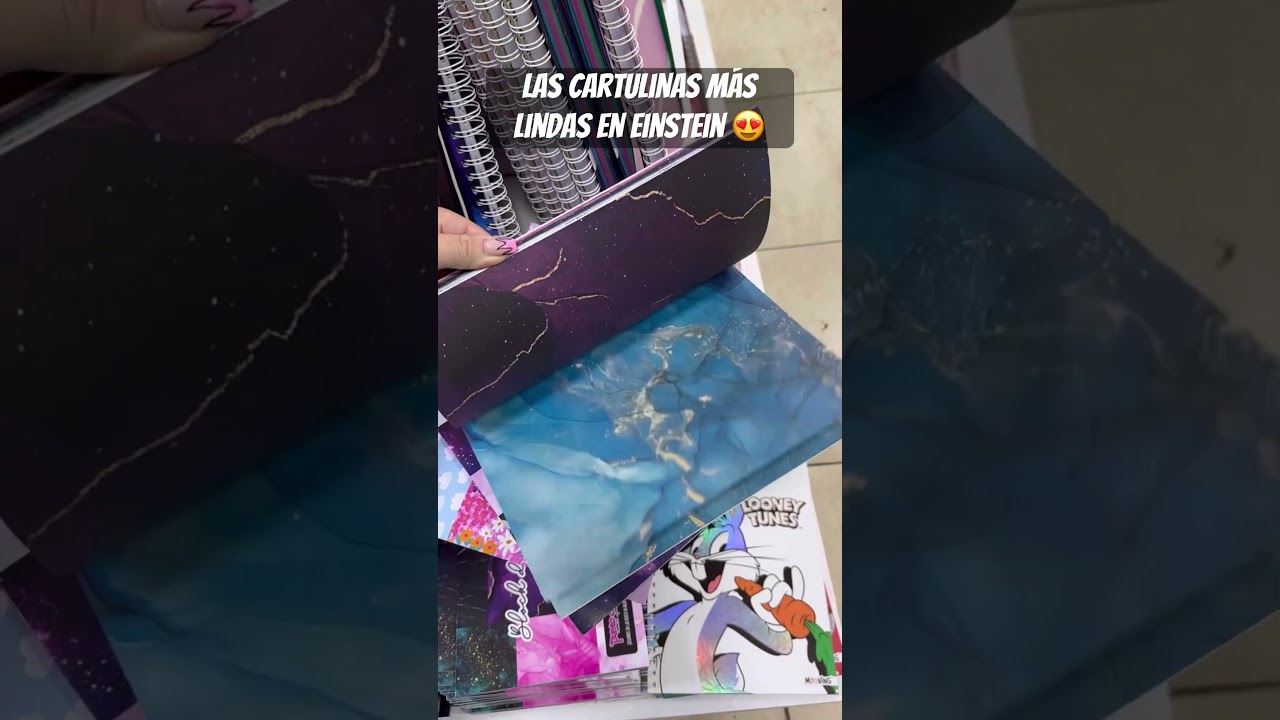 Las cartulinas con dise&ntilde;os m&aacute;s lindos en Einstein #libreria #einstein #papeleria #manualidades
