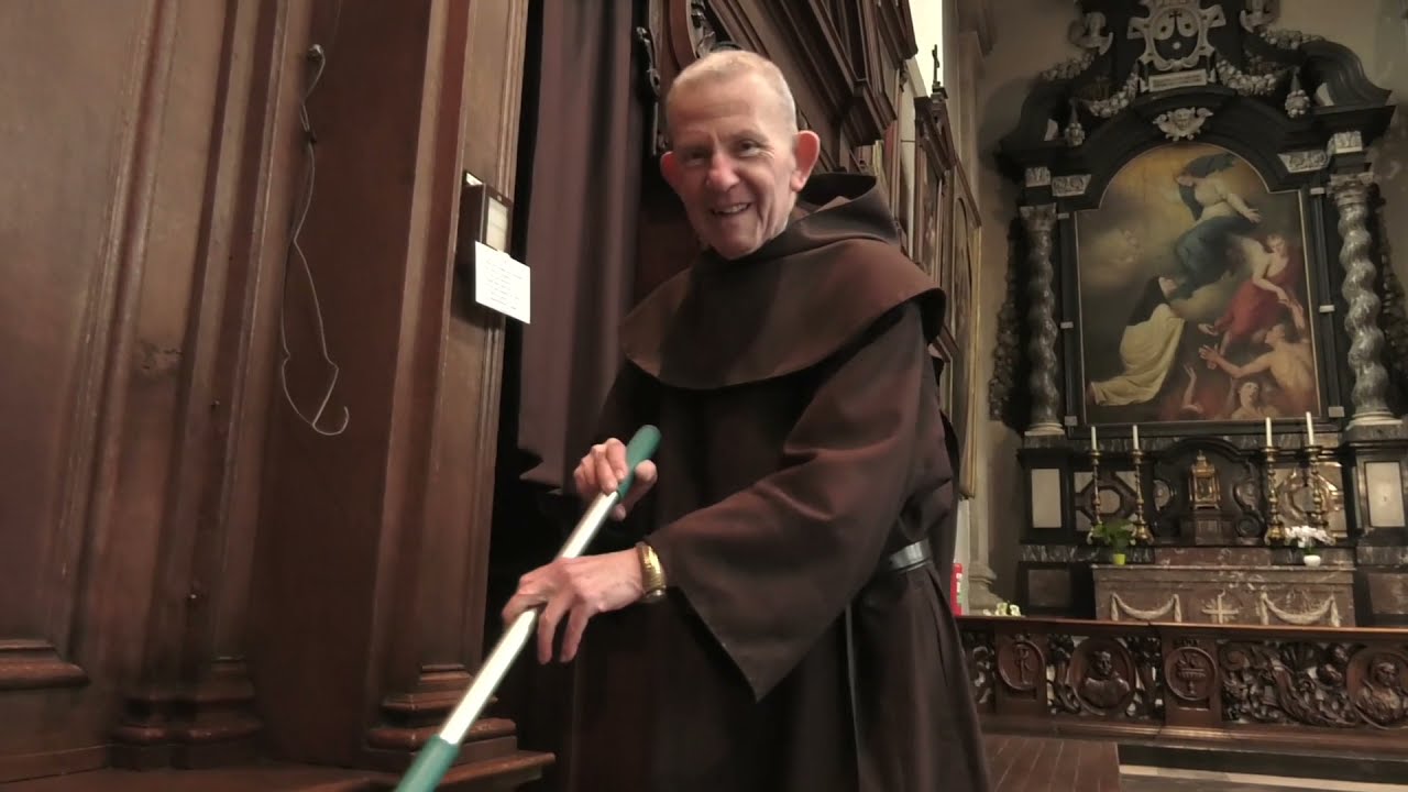 Ontdek het nieuwe magazine van Carmelitana: ‘VLAM. Karmel vandaag.’