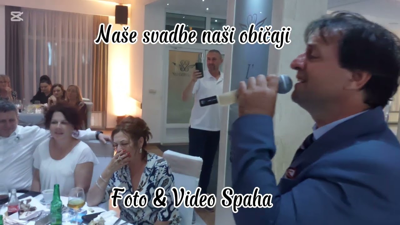 Hazre  na svadbi emotivno otpjevao pjesmu SINE