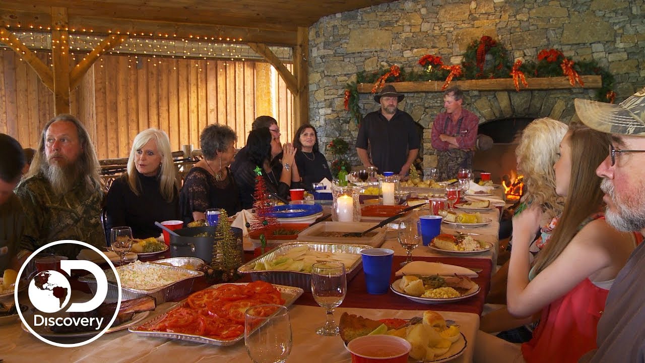 Holiday Feasts with a Side of Moonshine  | Christmas With the Moonshiners